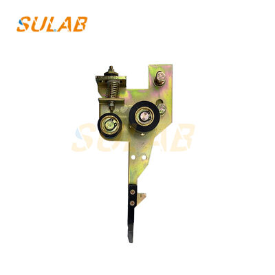 Fujitec Elevator Door Lock con superficie galvanizzata AC 250V/10A e tensione laterale ≥ 1000N Landing Door Lock Hook MA630-05