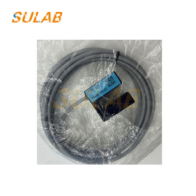 Sensore di livellamento compatto per ascensori con schermo a infrarossi conforme a EN/IEC 61496 per la protezione di sicurezza