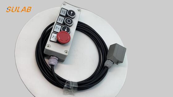 Scatola di controllo per ispezione scale mobili TKE con pulsante di arresto di emergenza, visualizzazione del codice di errore in tempo reale e standard di sicurezza EN 81-20